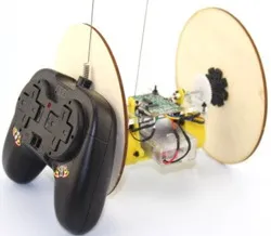 Samochód zdalnie sterowany dwukołowy DIY