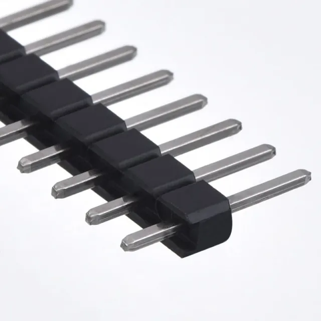 40-pinowe męskie złącze header 2.54mm Czarny