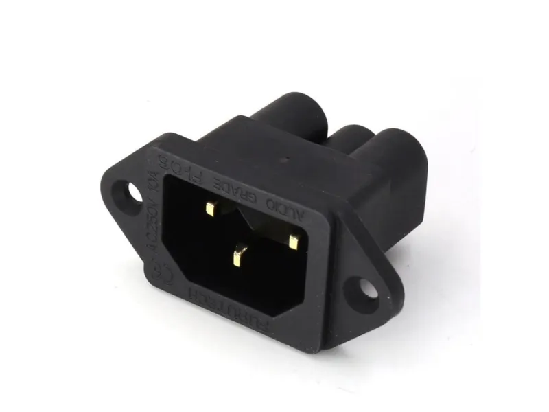 Gniazdo panelowe 250AC 10A 3-polowe IEC320 C13